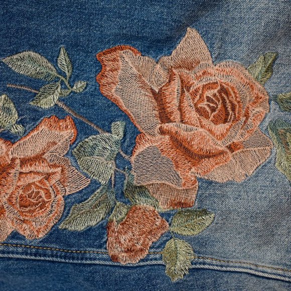 MAVI JEANS CO. Floral Embroidered Denim Jacket - Picture 3 of 3